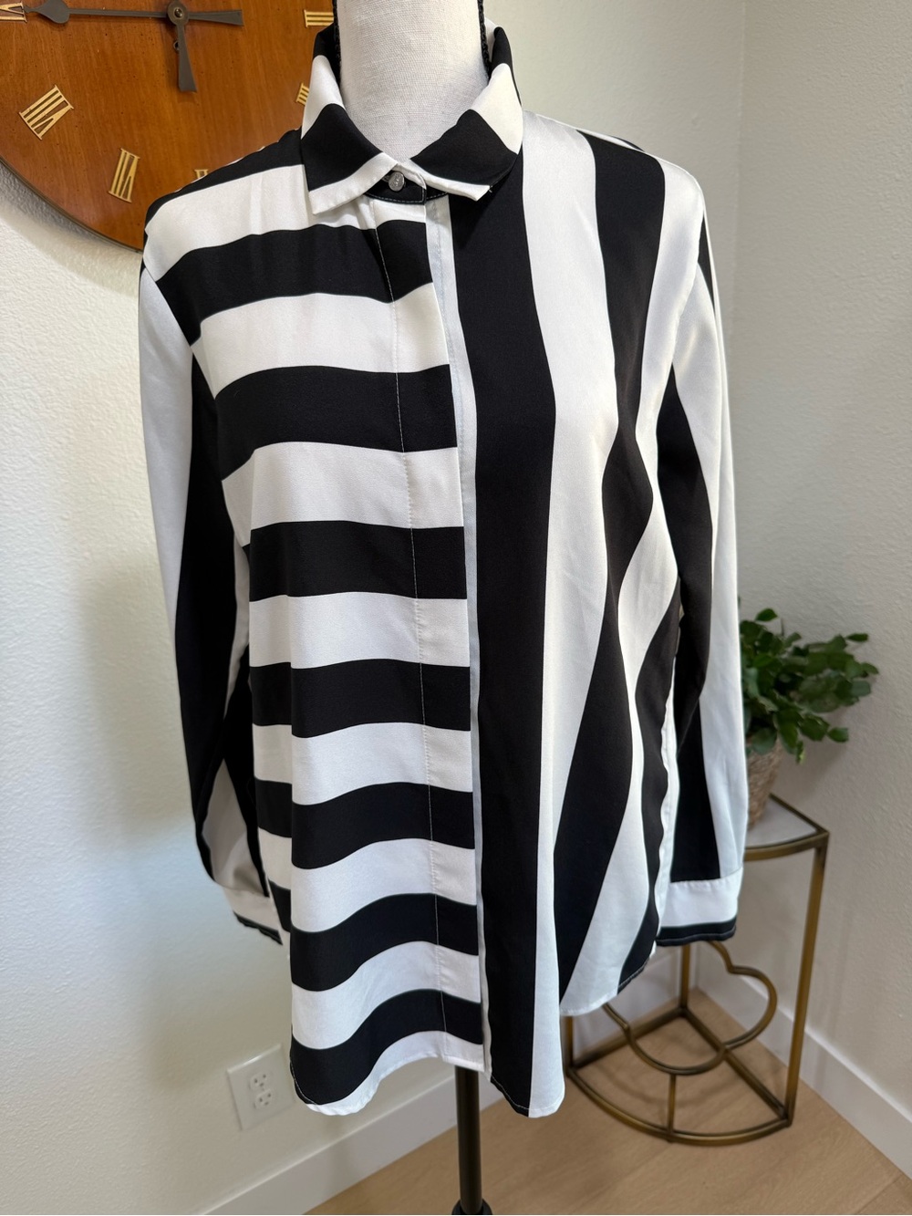 DKNY Black White Mixed Stripe Button Down Blouse Shirt Size Small